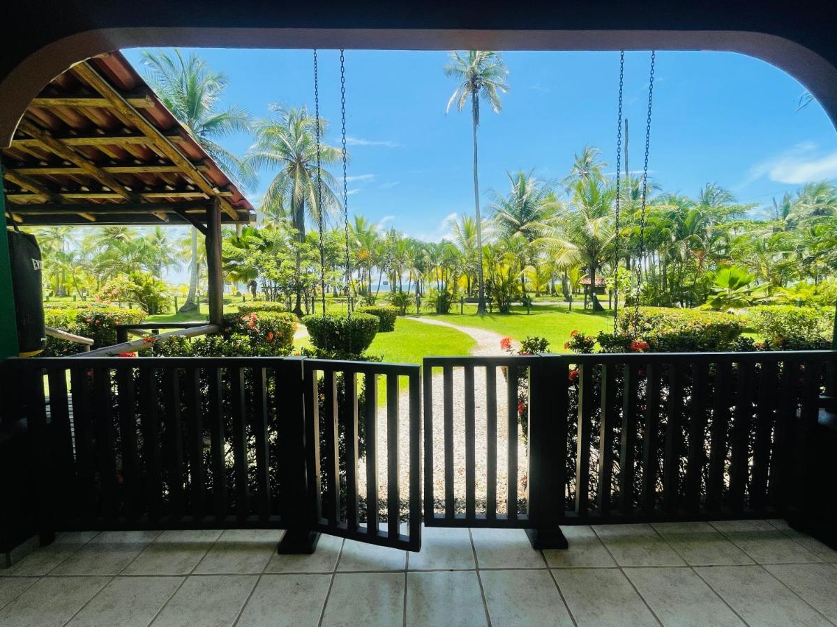 Cocomar Beachfront Hotel Parrita Extérieur photo