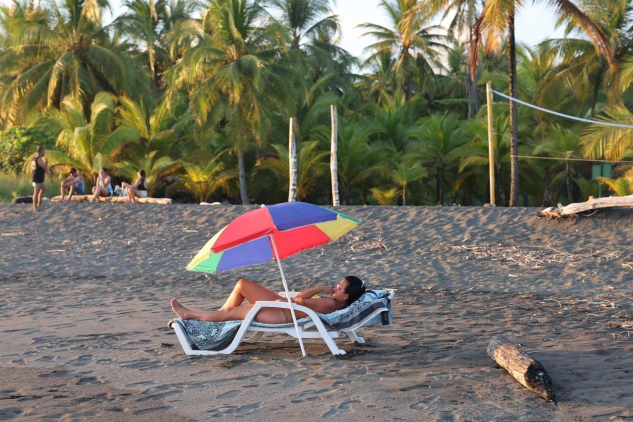 Cocomar Beachfront Hotel Parrita Extérieur photo